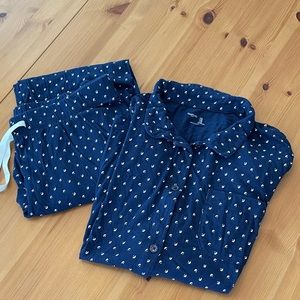 Gap Body Pajama Set  *Ask about 3 for $30!
